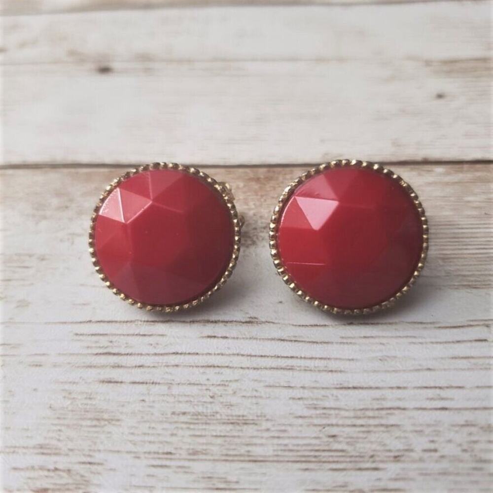 Vintage Clip On Earrings Faceted Red Circle with Gold Tone Halo